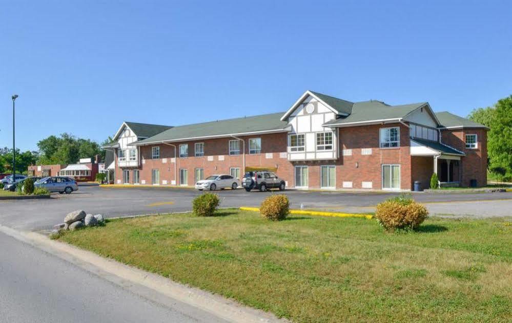 Motel 6-Trenton, On Экстерьер фото