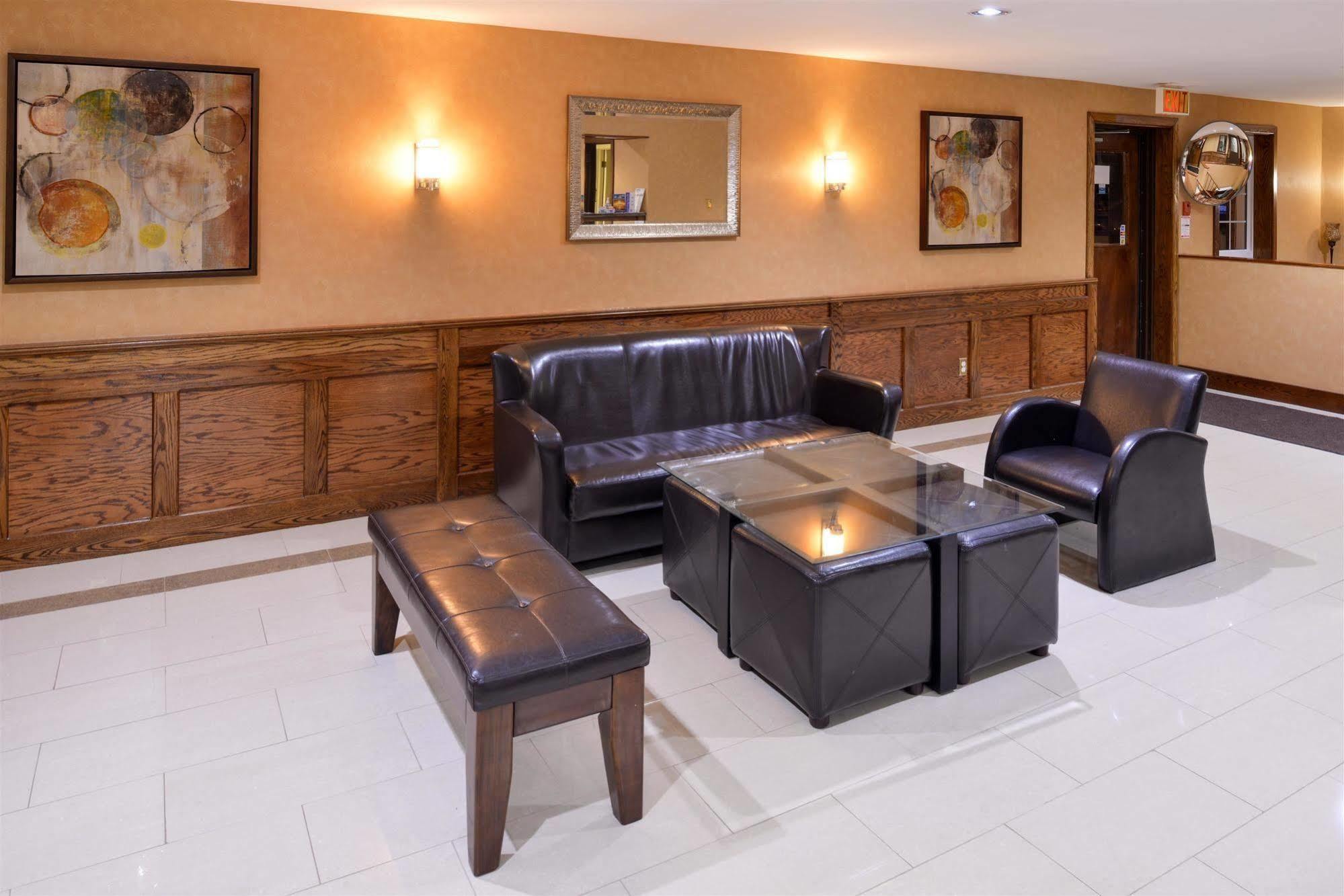 Motel 6-Trenton, On Экстерьер фото