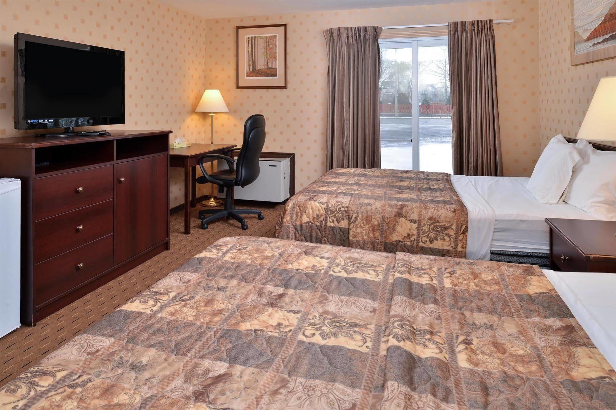 Motel 6-Trenton, On Экстерьер фото